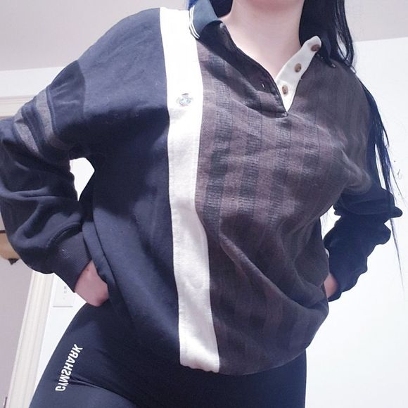 Knights of Round Table Retro Vintage 90s Long Sleeve Sweatshirt - Picture 2 of 11